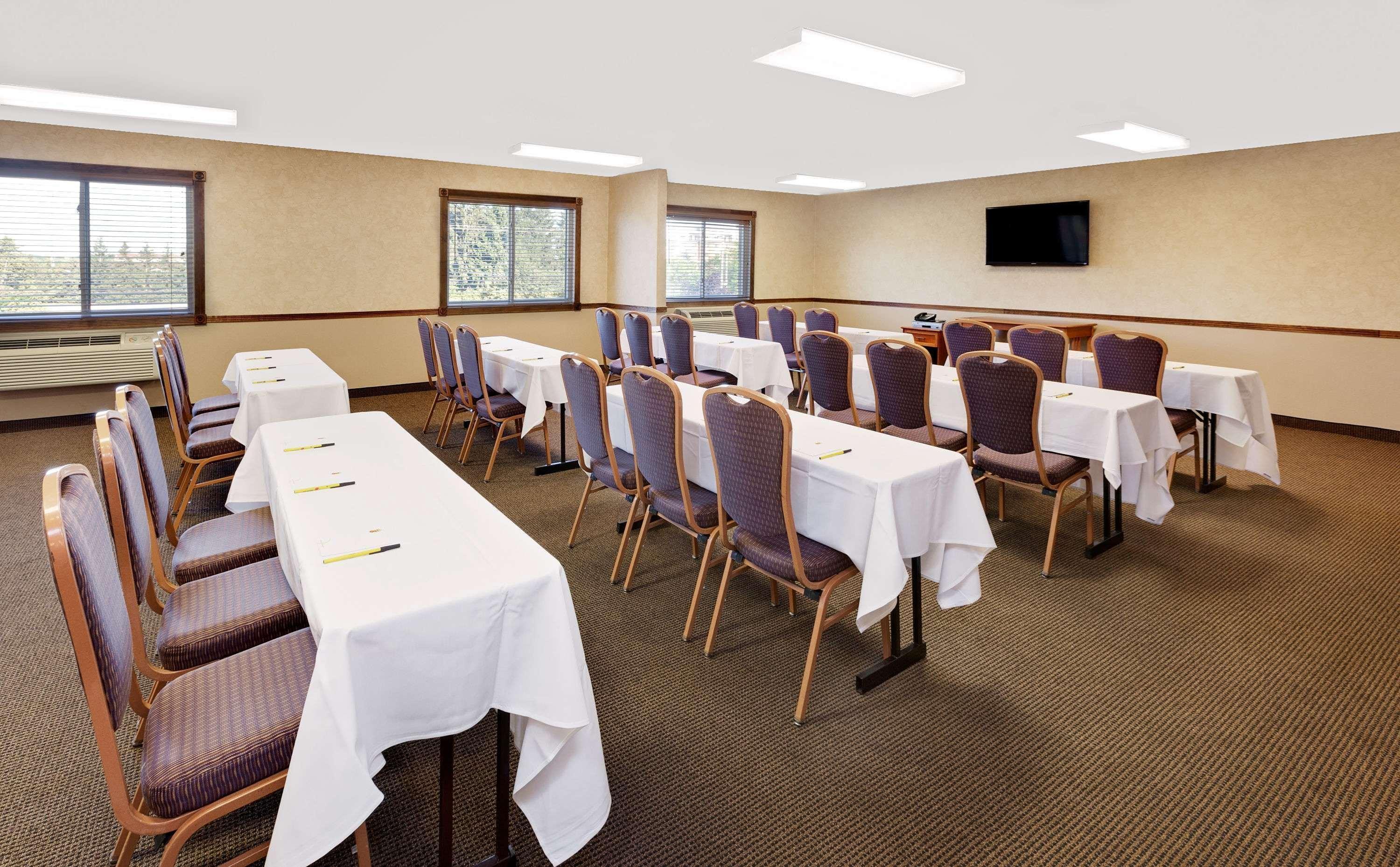 Super 8 By Wyndham Mt. Pleasant Hotell Mount Pleasant Eksteriør bilde