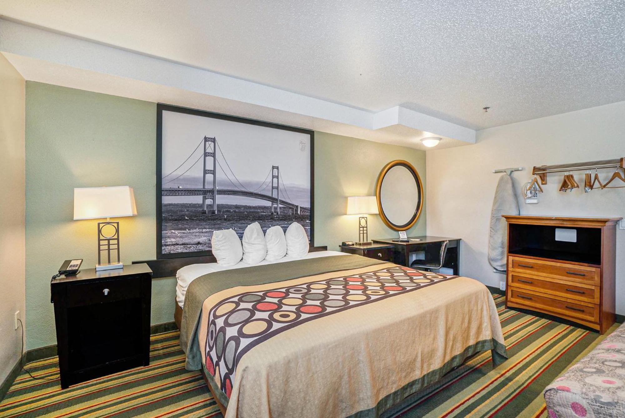 Super 8 By Wyndham Mt. Pleasant Hotell Mount Pleasant Eksteriør bilde