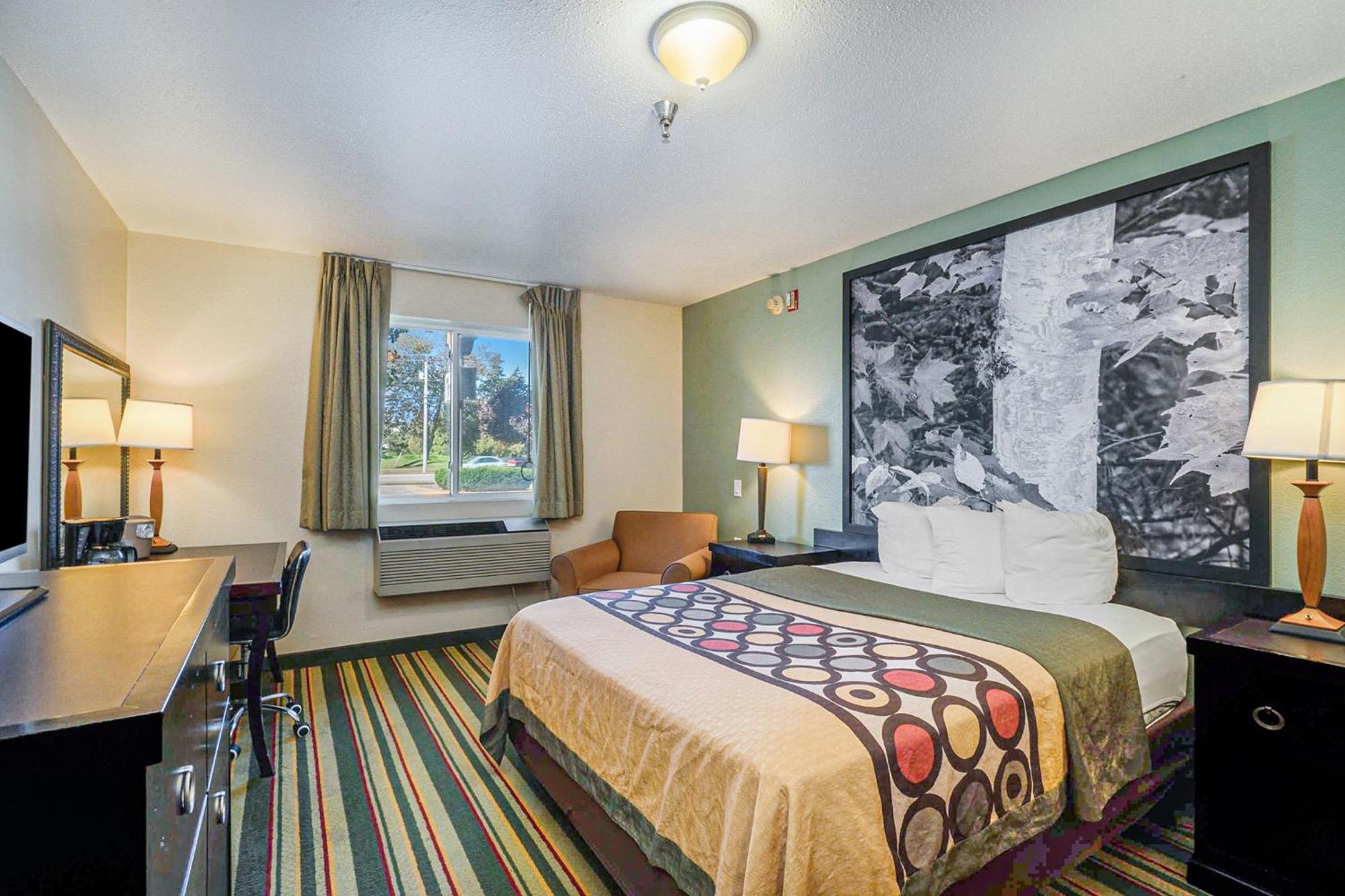 Super 8 By Wyndham Mt. Pleasant Hotell Mount Pleasant Eksteriør bilde